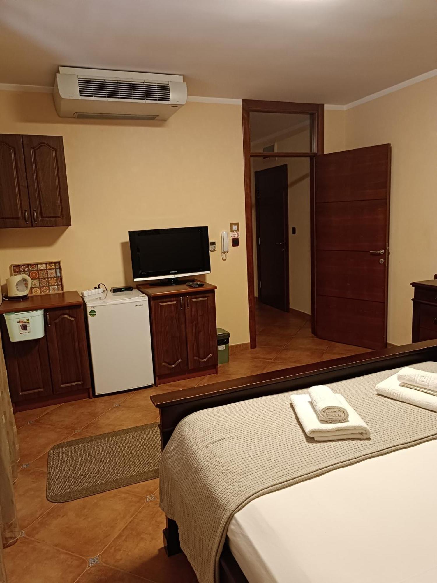 Villa Roselina Budva Kültér fotó