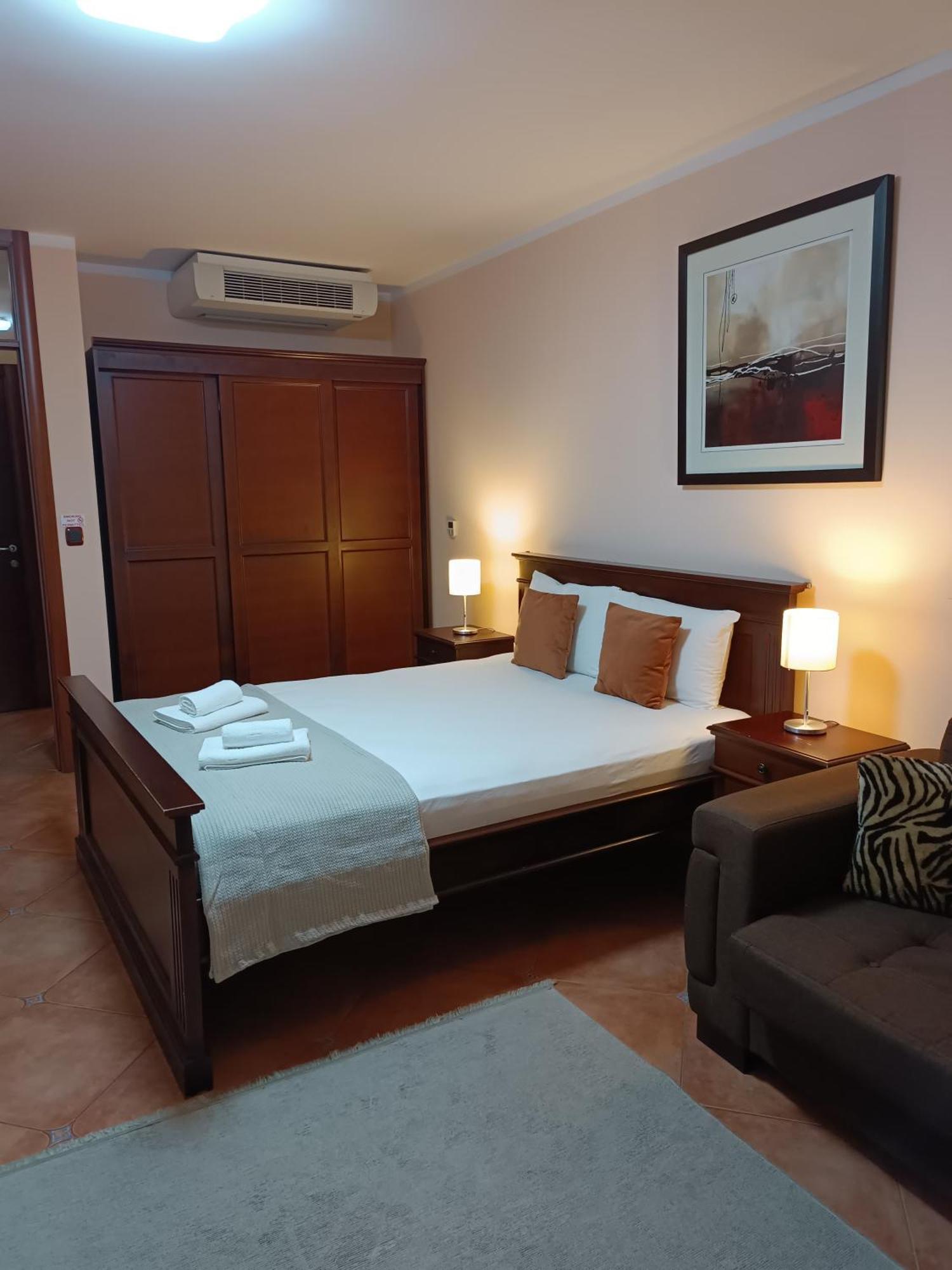Villa Roselina Budva Szoba fotó